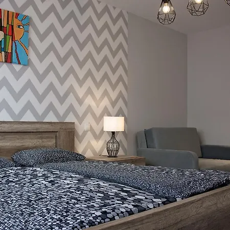 Piano 2 아파트 라시보르츠